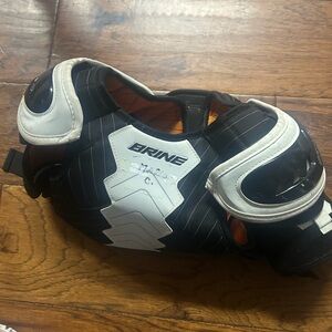 Brine esquire ventilator Kids‎ Shoulder Pads